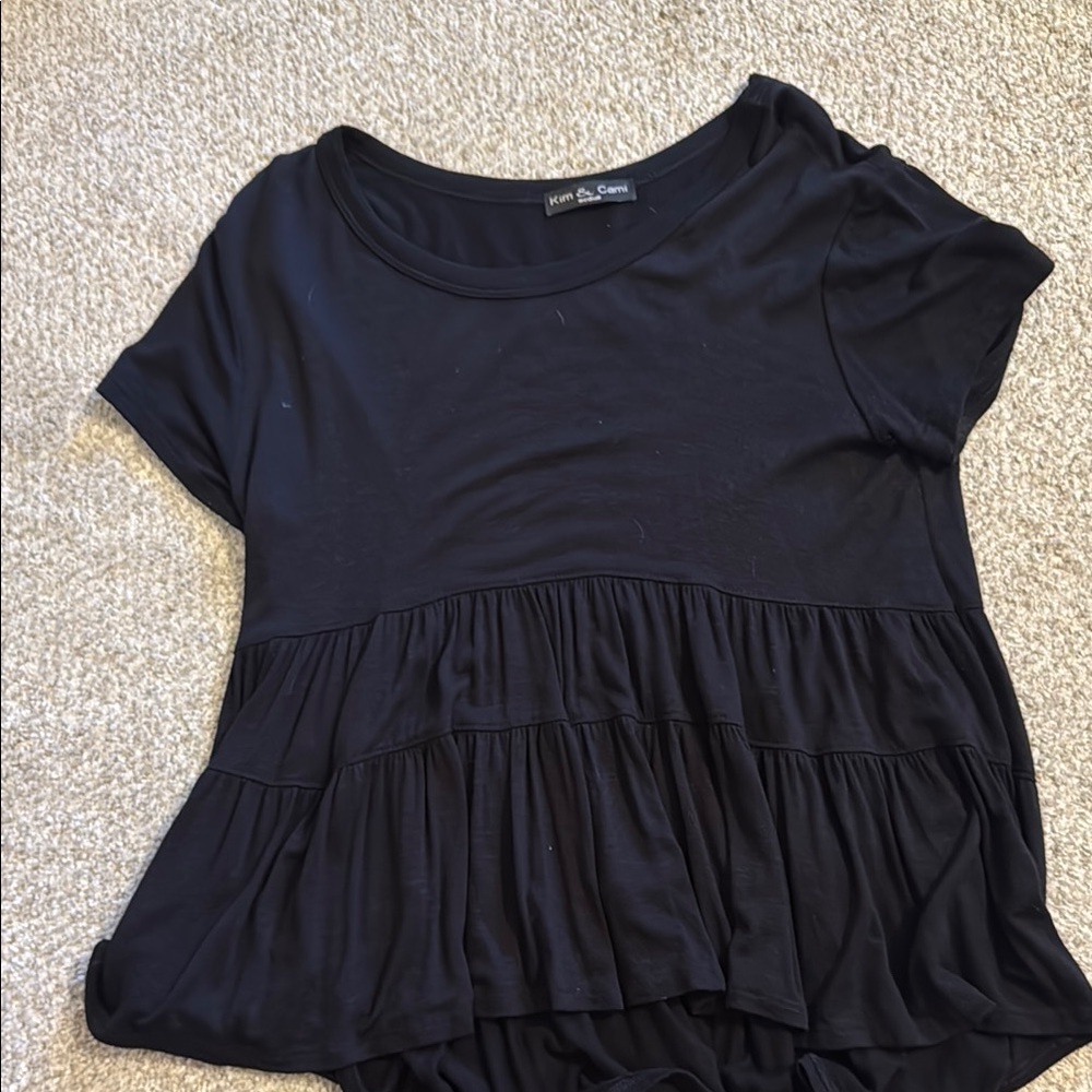 Kim & Cami Blue Ruffled Short Sleeve Blouse